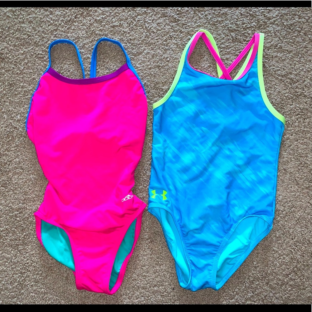 Girls swimsuits